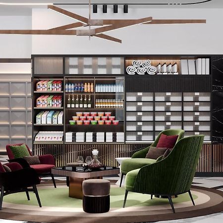 The Basilian Minsk, Curio Collection By Hilton Hotel Luaran gambar