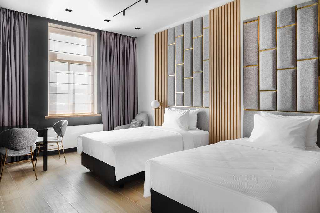 The Basilian Minsk, Curio Collection By Hilton Hotel Bilik gambar
