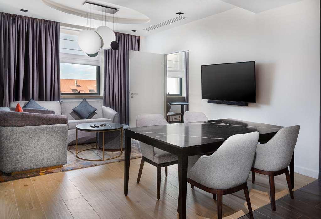 The Basilian Minsk, Curio Collection By Hilton Hotel Bilik gambar