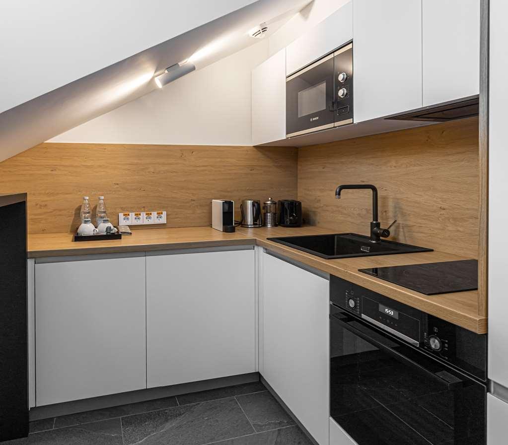 The Basilian Minsk, Curio Collection By Hilton Hotel Bilik gambar
