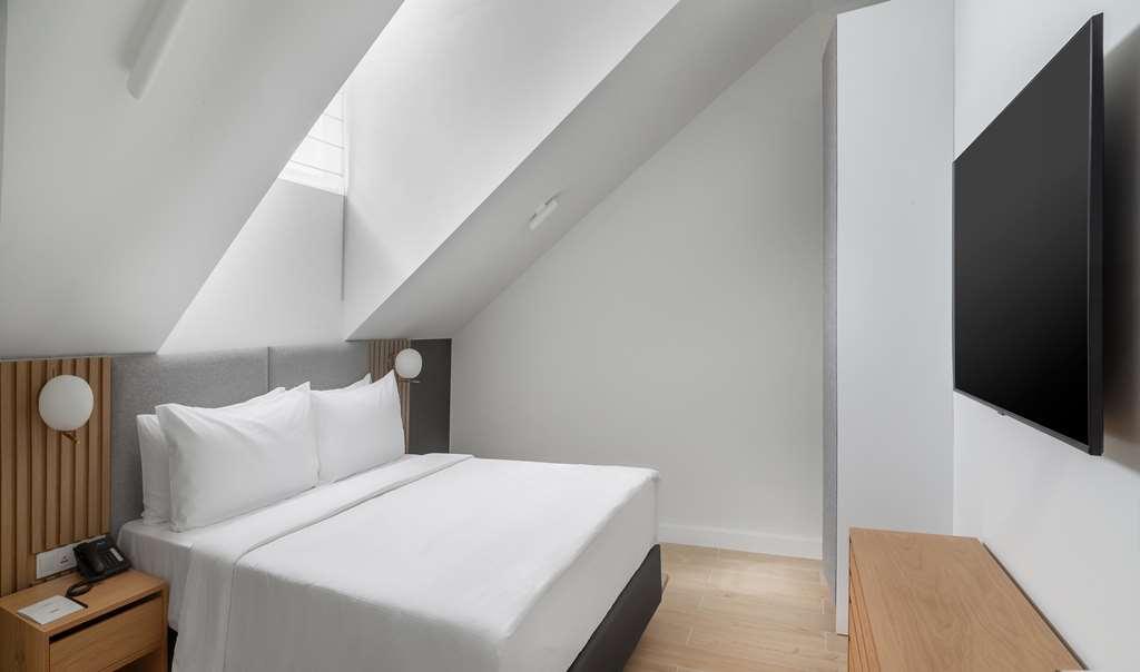 The Basilian Minsk, Curio Collection By Hilton Hotel Bilik gambar
